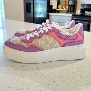 GUCCI Sneakers